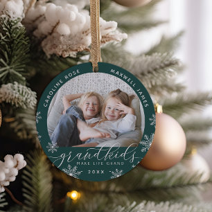 Grootkinderen maken grote foto van het leven keramisch ornament