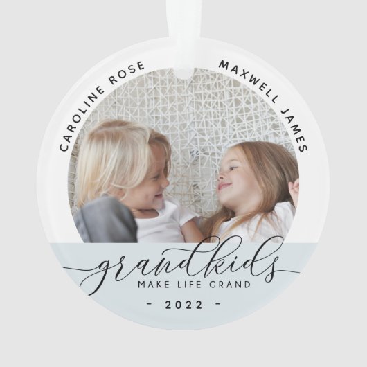 Grootkinderen maken grote foto van het leven ornament (achterkant)