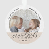 Grootkinderen maken grote foto van het leven ornament (achterkant)