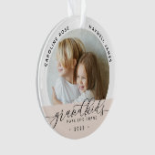 Grootkinderen maken grote foto van het leven ornament (voorkant)