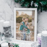 Grootkinderen maken het leven groots feestdagenkaart<br><div class="desc">Grootkinderen maken het leven geweldig: aangepaste familiefoto kerstkaart. Fotografie © Storytree Studios,  Stanford,  CA. Het malplaatje van de foto moet met uw eigen foto worden vervangen</div>