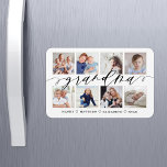 Grootkinderen van modern grootschrift Foto Collage Magneet<br><div class="desc">Verstuur een mooi gepersonaliseerd cadeau naar je oma dat ze voor altijd zal koesteren. Speciale gepersonaliseerde kleinkinderen fotocollage magneet om je eigen speciale familiefoto's en herinneringen weer te geven. Ons ontwerp is voorzien van een eenvoudig rasterontwerp met acht foto's en een 'oma', ontworpen in een prachtige, handgeschreven zwarte scriptstijl. Elke...</div>