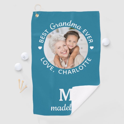 Grootma Best Ever Modern Monogram Aangepaste Foto Golfhanddoek (Insitu)