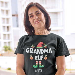 Grootma elf familie die kerstmis afdekt t-shirt
