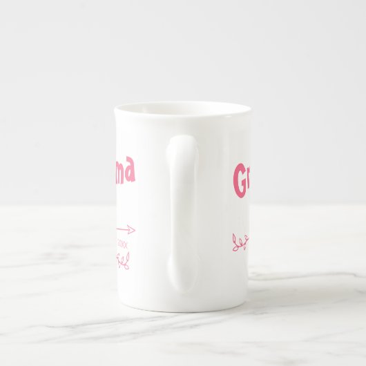 Grootma Est 20xx Roze Harten en Pijlen Porselein Kop (Achterkant)