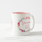 Grootma gevestigd 20— Aangepaste cadeauMok Tweekleurige Koffiemok (Voorkant rechts)