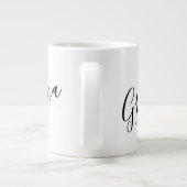 Grootma Vast Jaar Gepersonaliseerd Grote Koffiekop (Achterkant)