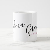 Grootma Vast Jaar Gepersonaliseerd Grote Koffiekop (Voorkant)