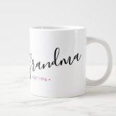 Grootma Vast Jaar Gepersonaliseerd Grote Koffiekop (Rechts)
