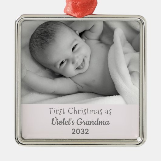 Grootma's eerste kerstfoto, speciaal gepersonalise metalen ornament (Voorkant)