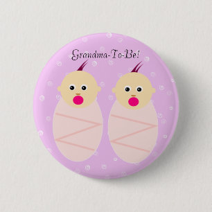 Grootmoeder Button van roze Twin Girls