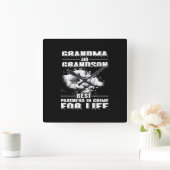 Grootmoeder en kleinzoon Beste partners, misdaad v Vierkante Klok (Huis)