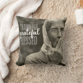 Grootmoeder gooit kussen (Deken)