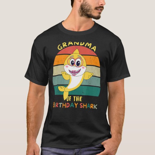 Grootmoeder van de haaienverjaardag oma t-shirt (Voorkant)