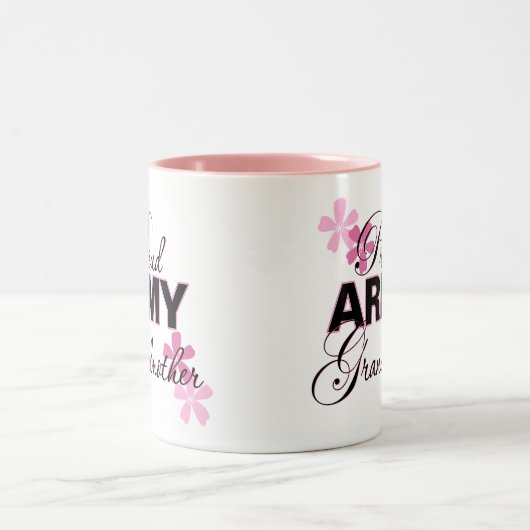 Grootmoeder van het leger tweekleurige koffiemok (Center)