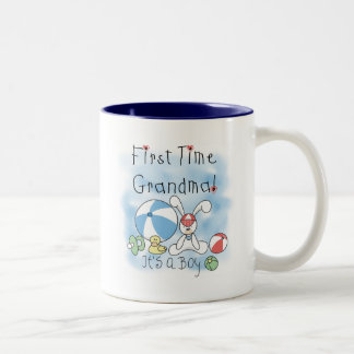 Grootmoeder van paddenstoelen en cadeautjes tweekleurige koffiemok