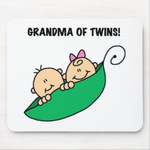 Grootmoeder van Twins Tshirts en cadeautjes Muismat