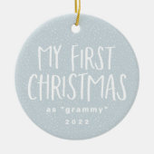 Grootmoeder voor eerste kerstmis gepersonaliseerde keramisch ornament (Voorkant)