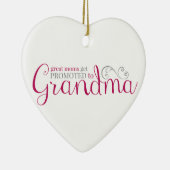 Grootmoeders worden gepromoot naar oma keramisch ornament (Rechts)