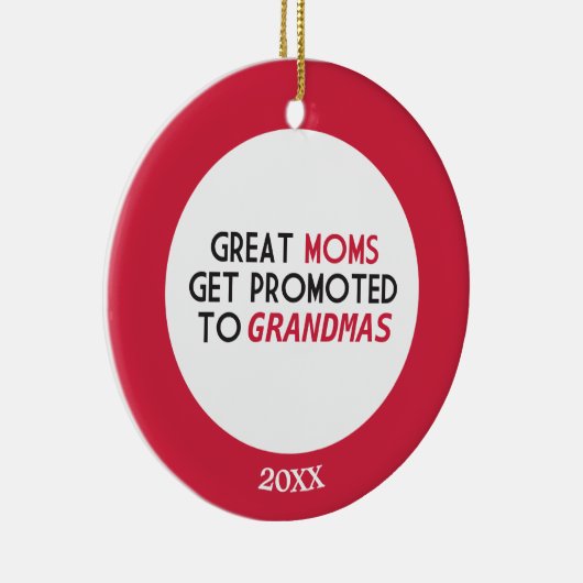 Grootmoeders worden gepromoot naar oma's keramisch ornament (Rechts)