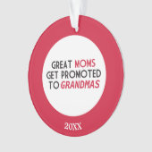 Grootmoeders worden gepromoot naar oma's ornament (voorkant)