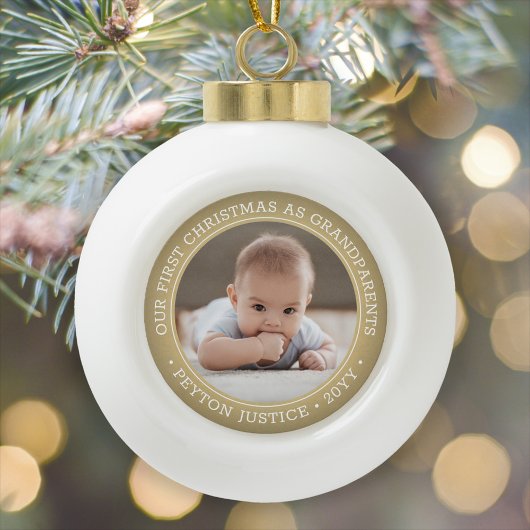 Grootouders 1 Kerstmis Foto Gold en White Keramische Bal Ornament