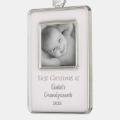 Grootouders 1 Kerstmis Gepersonaliseerde naam Jaar Verzilverd Omlijst Ornament (Links)