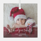 Grootouders Eerste kerstfoto White script Glas Ornament (Voorkant)