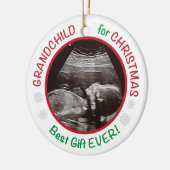 Grootouders kleinkind voor kerstmis keramisch ornament (Links)