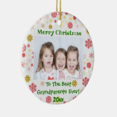 Grootouders met kerstkinderen Foto Keramisch Ornament (Rechts)