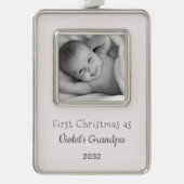 Grootpa's eerste kerstfeest Persoonlijke foto naam Verzilverd Omlijst Ornament (Voorkant)