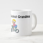 Grootste grootmoeder ter wereld grote koffiekop (Voorkant rechts)
