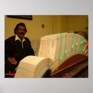 GROOTSTE HANDBOEK (NT) BIBLE IN DE WERELD POSTER