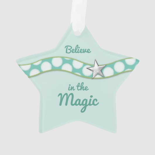 Grootzoon met kerstpinguïn ornament (achterkant)