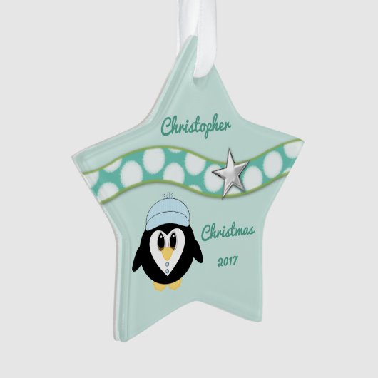 Grootzoon met kerstpinguïn ornament (voorkant)