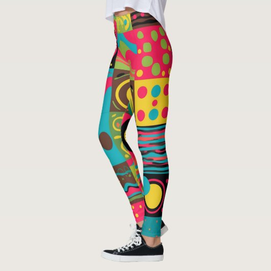 Groove Waves 70s Psychedelic Line Pattern Leggings (Links)