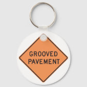 Grooved Pavement Road Sign Sleutelhanger (Achterkant)