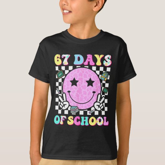 Groovy 67 Days Of School Smile Face Teacher Kids W T-shirt (Voorkant)