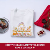 Groovy 70s Bachelorette T-shirt: Aangepaste naam e Tri-Blend Shirt