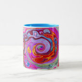 Groovy Abstract Retro Hot Pink en Blue Swirl Tweekleurige Koffiemok (Center)