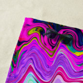 Groovy Abstract Retro Magenta Rainbow Swirl Strandlaken (In situ)