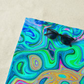 Groovy Abstract Retro Rainbow Liquid Swirl Strandlaken (In situ)