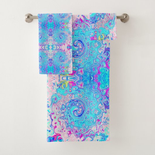 Groovy Abstract Retro Robin's Ei Blauw Draaien Bad Handdoek (Insitu)