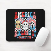 Groovy Amerika Doet Het Sinds 1776 Horror 4de Juli Muismat (Met muis)