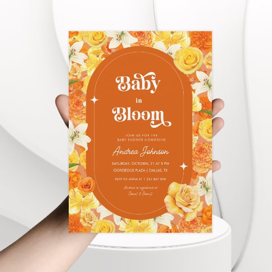 Groovy Baby in Bloom | Retro Bloemen Baby shower Kaart