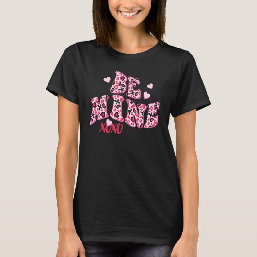 Groovy Be Mine Leopard Retro Valentine's Day Pink T-shirt (Voorkant)