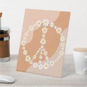 Groovy Birthday Party Boho Daisy Decorations Table Reclamebord Met Voetstuk (Insitu)