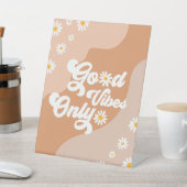 Groovy Birthday Party Boho Daisy Decorations Table Reclamebord Met Voetstuk (Insitu)