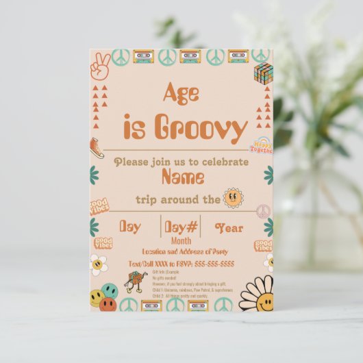 Groovy Birthday Uitnodiging (Staand voorkant)