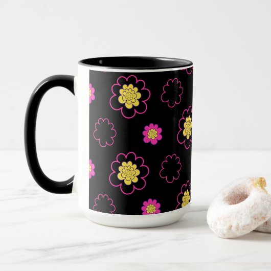 Groovy bloemen. mok (Met donut)